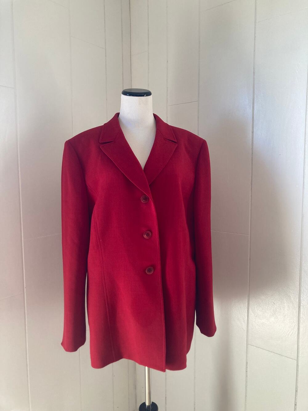 Le Suit Red Blazer, Size 18